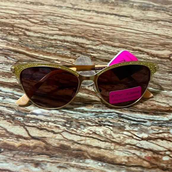Betsey Johnson | Accessories | Betsey Johnson Sunglasses  display picture 1